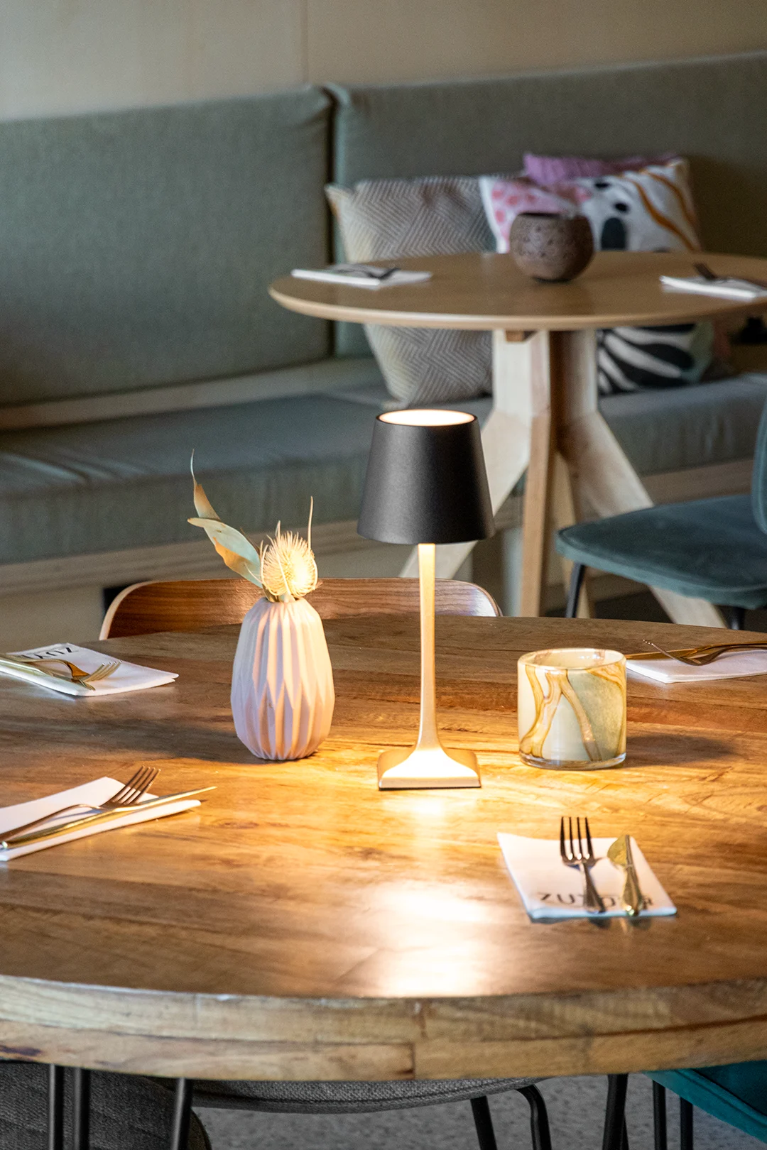 Securit® ROMA LED bordlampe, sort/guld - Billede 3