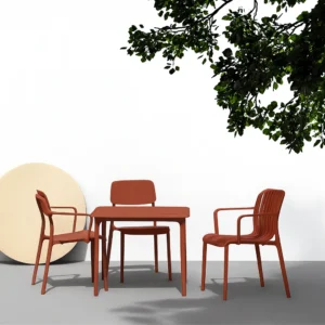 Sæt: Rimo spiseborde og armstole i rød