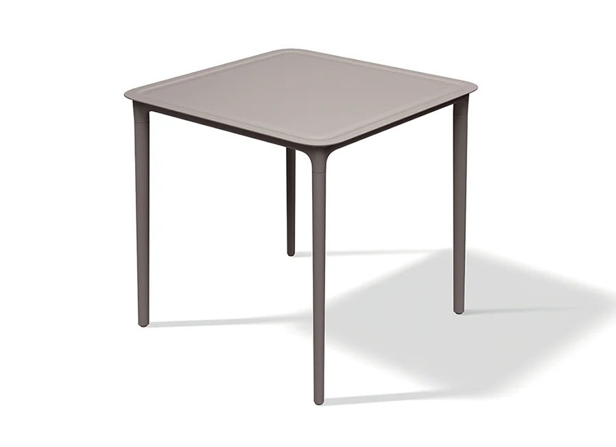 Rimo spisebord i støvet brun – elegant og tidløst design med robuste materialer, perfekt til café, restaurant og terrasse