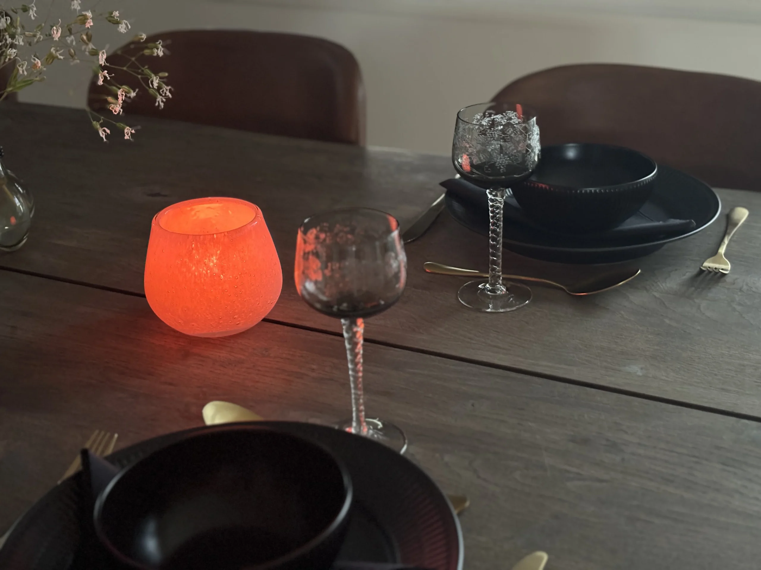 Securit® Sæt 12 stk. LUNA glasstager, 12 stk. LED fyfadslys og ladestation, hvide/favet & hvidt lys - Billede 14