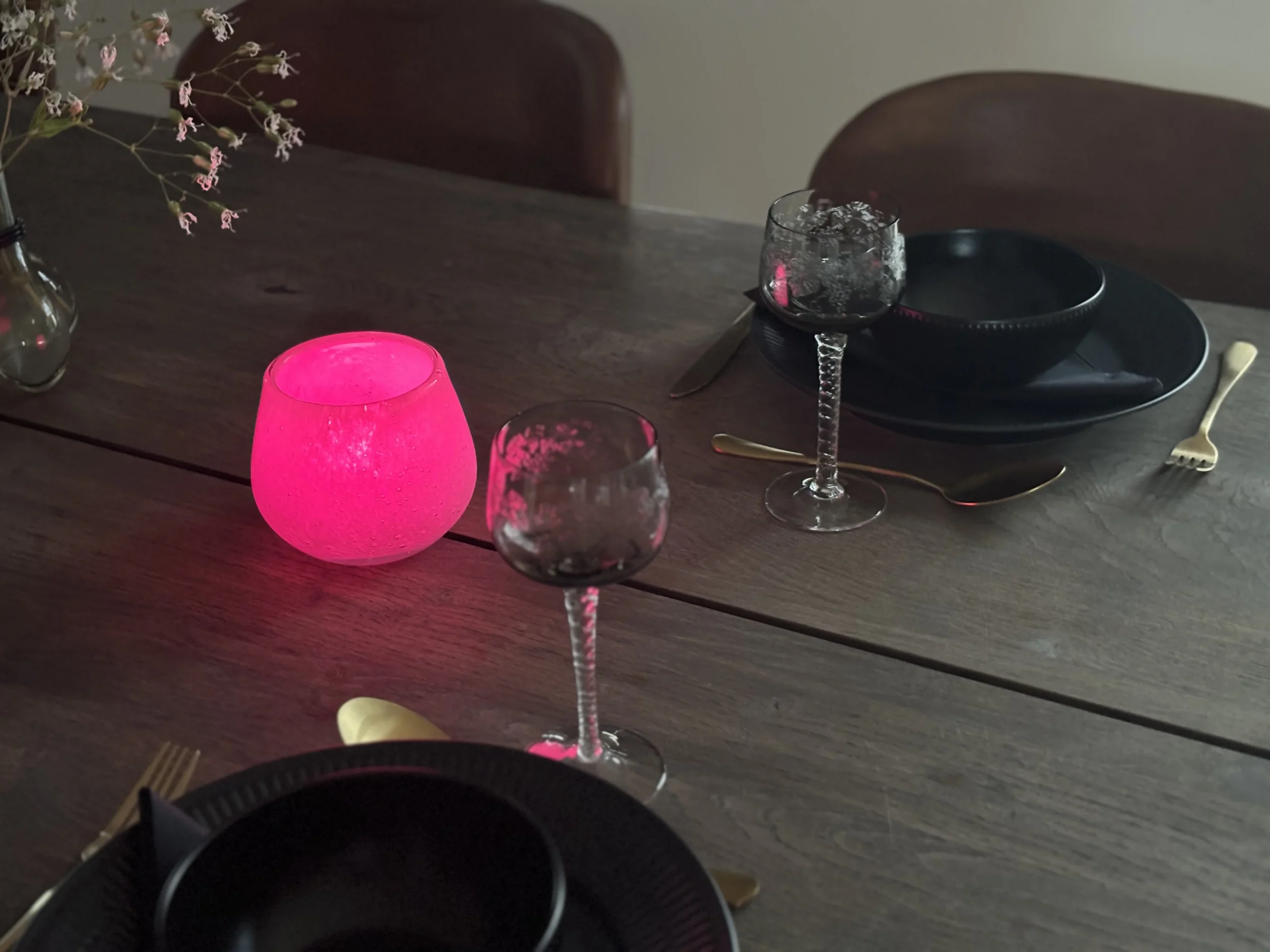 Securit® Sæt 12 stk. LUNA glasstager, 12 stk. LED fyfadslys og ladestation, hvide/favet & hvidt lys - Billede 15