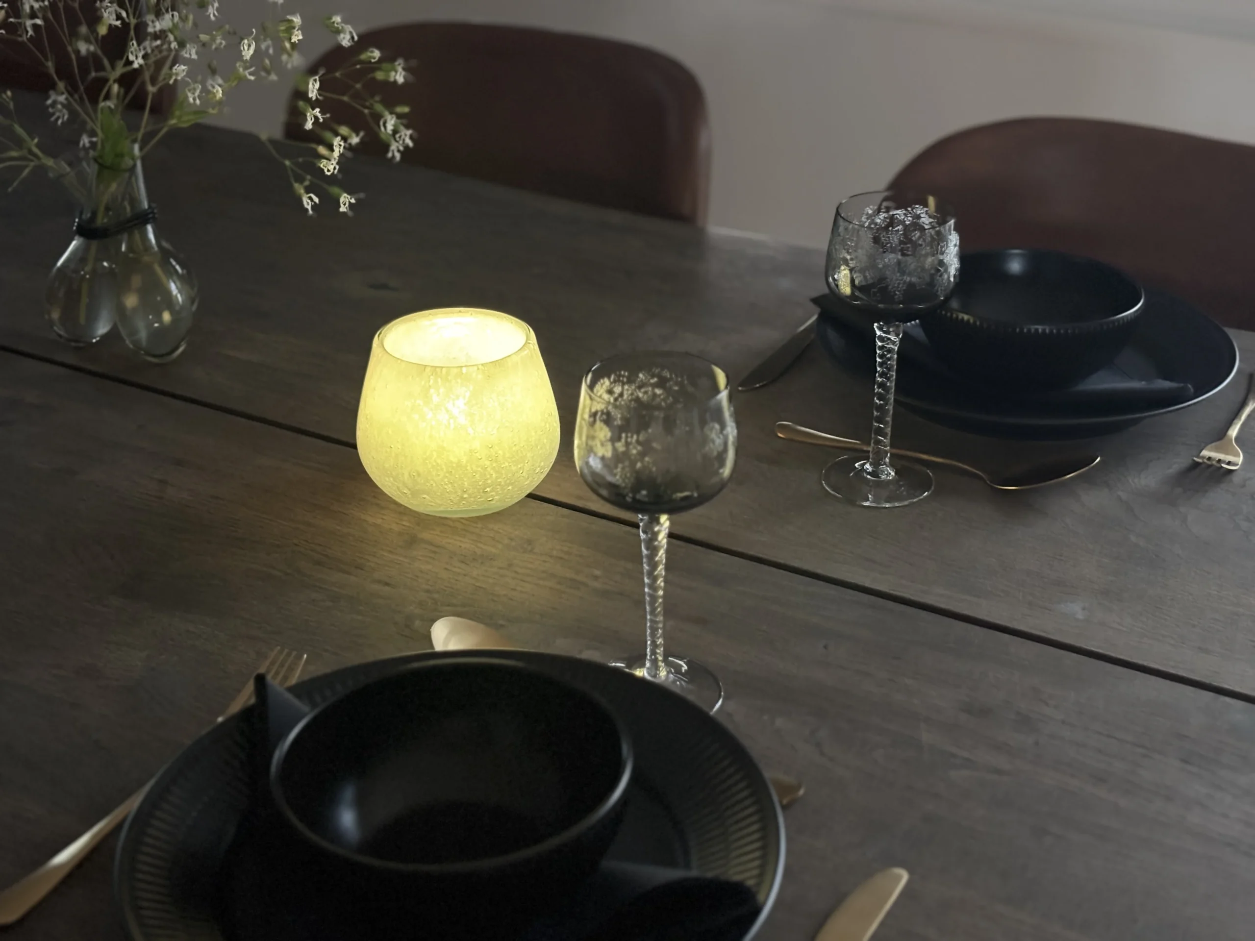 Securit® Sæt 12 stk. LUNA glasstager, 12 stk. LED fyfadslys og ladestation, hvide/favet & hvidt lys - Billede 10